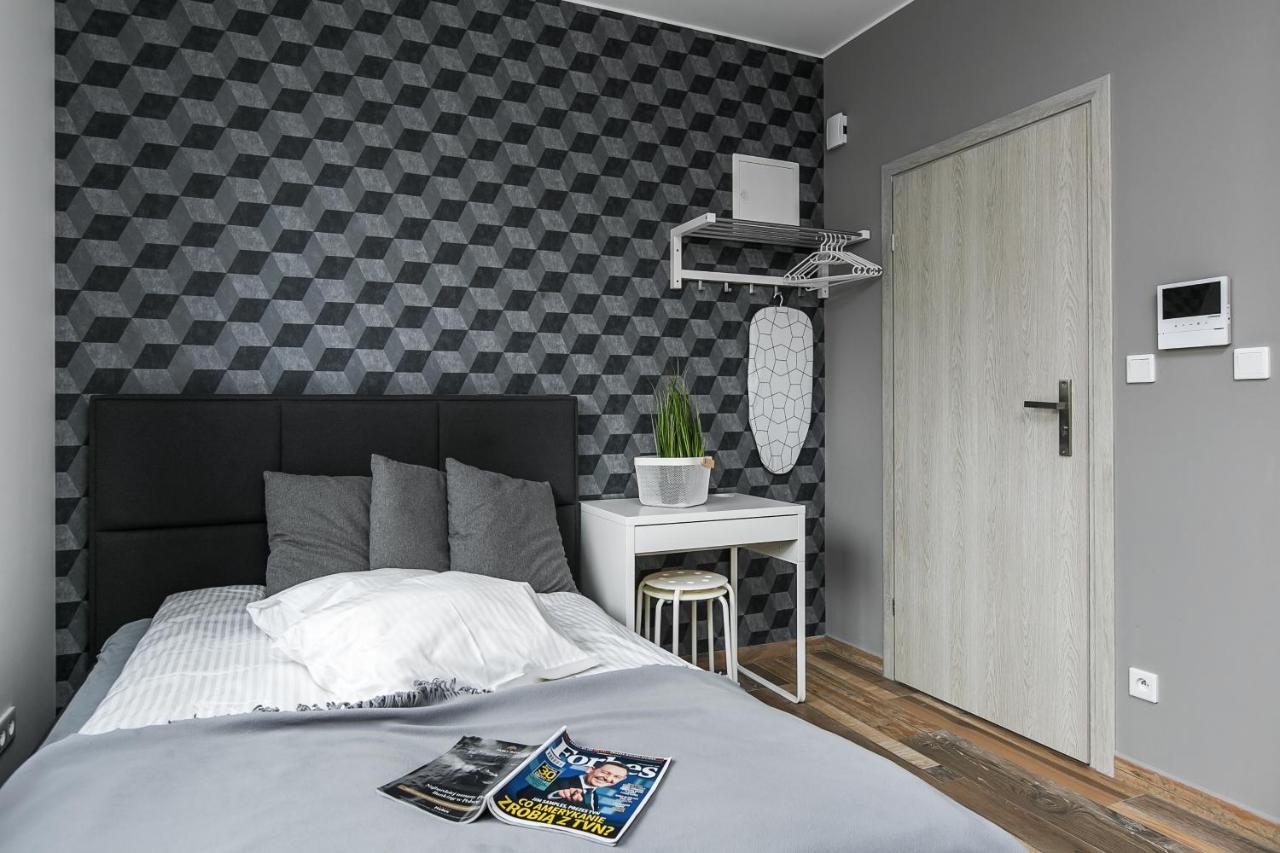 Aparthotel Novum Krasków Eksteriør bilde
