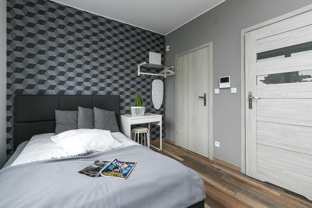 Aparthotel Novum Krasków Eksteriør bilde