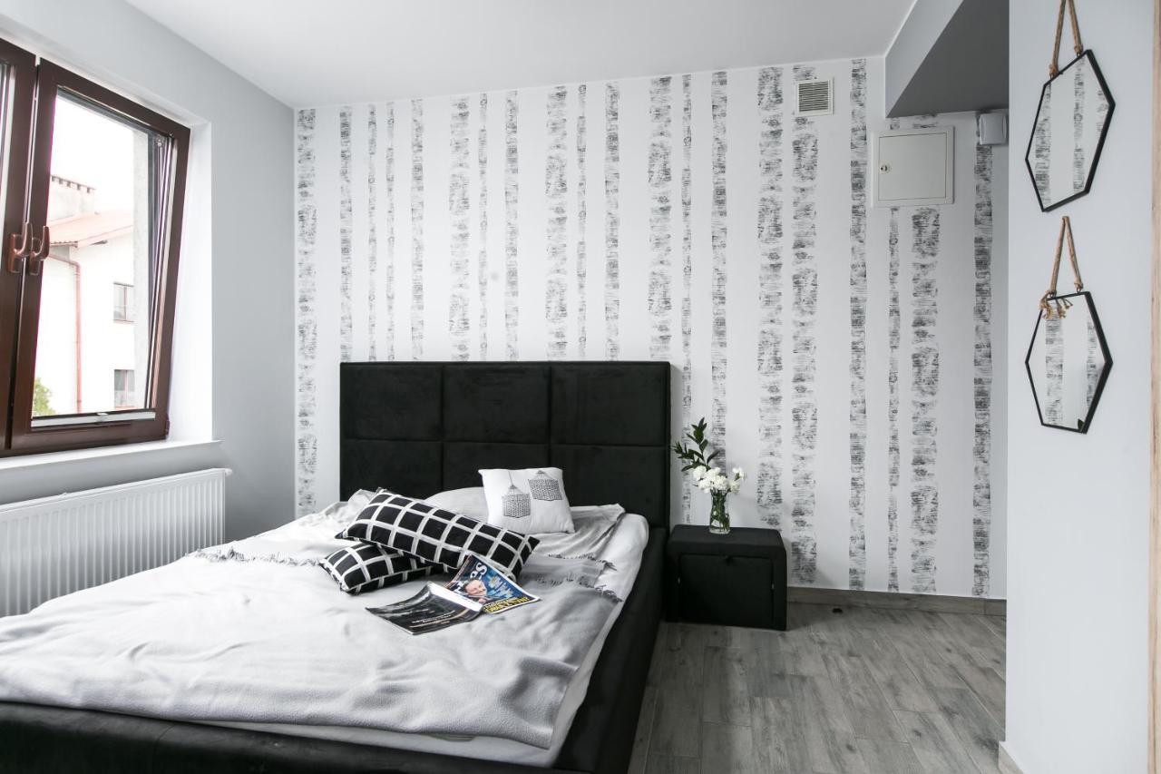 Aparthotel Novum Krasków Eksteriør bilde
