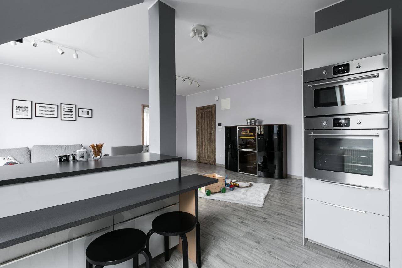 Aparthotel Novum Krasków Eksteriør bilde